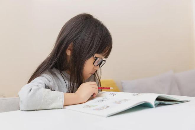 孩子阅读时经常漏字、跳行?试试视功能训练(图2)