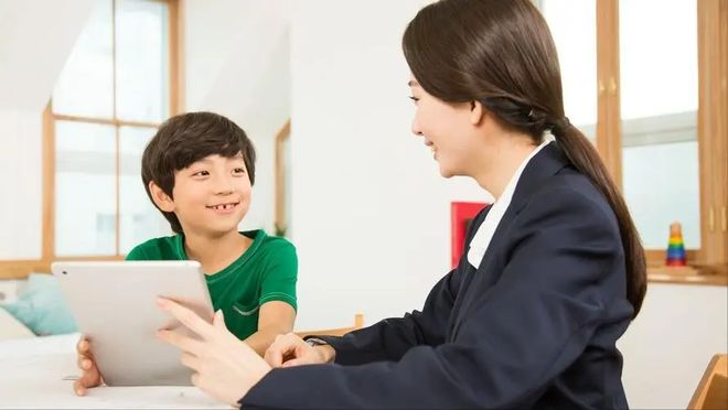 小学班主任私底下才会告诉你的线条做到便能养kaiyun中国官方网站出学霸(图1)